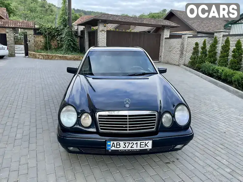 Седан Mercedes-Benz E-Class 1996 2 л. Ручна / Механіка обл. Вінницька, Могилів-Подільський - Фото 1/15