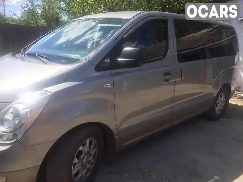 Мінівен Hyundai H-1 2012 2.5 л. Ручна / Механіка обл. Харківська, Красноград - Фото 1/15