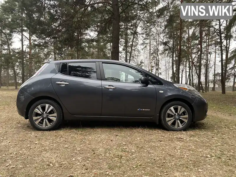 Хэтчбек Nissan Leaf 2013 null_content л. Автомат обл. Черниговская, Чернигов - Фото 1/21