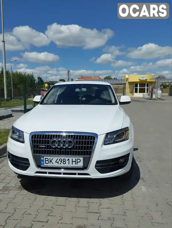 Позашляховик / Кросовер Audi Q5 2009 1.98 л. Автомат обл. Рівненська, Дубно - Фото 1/21