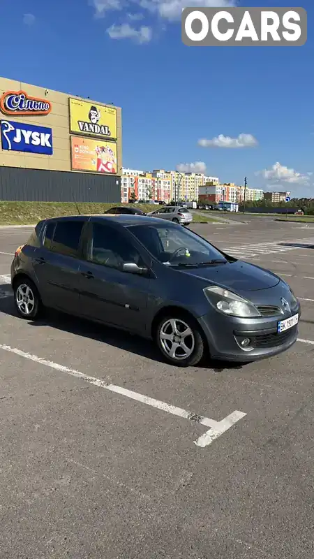 Хетчбек Renault Clio 2005 1.46 л. Ручна / Механіка обл. Рівненська, Рівне - Фото 1/21