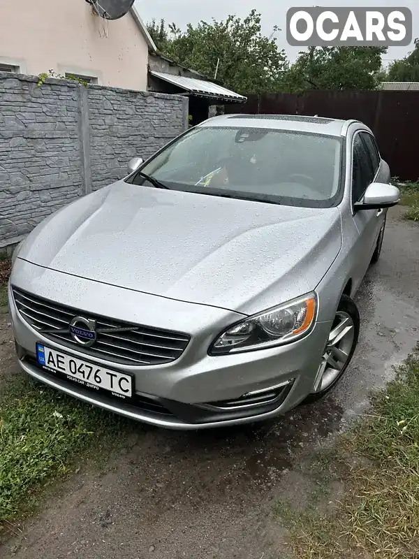 Універсал Volvo V60 2014 2 л. Автомат обл. Дніпропетровська, Дніпро (Дніпропетровськ) - Фото 1/10