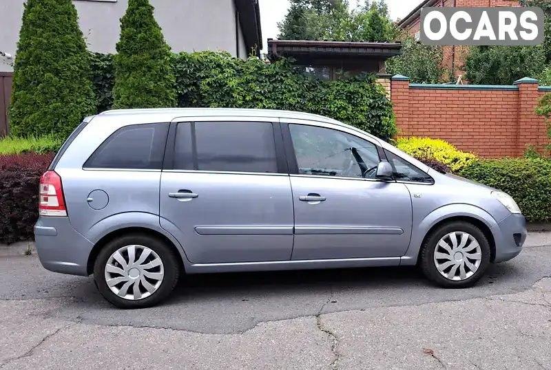 Минивэн Opel Zafira 2009 1.91 л. обл. Волынская, Луцк - Фото 1/21