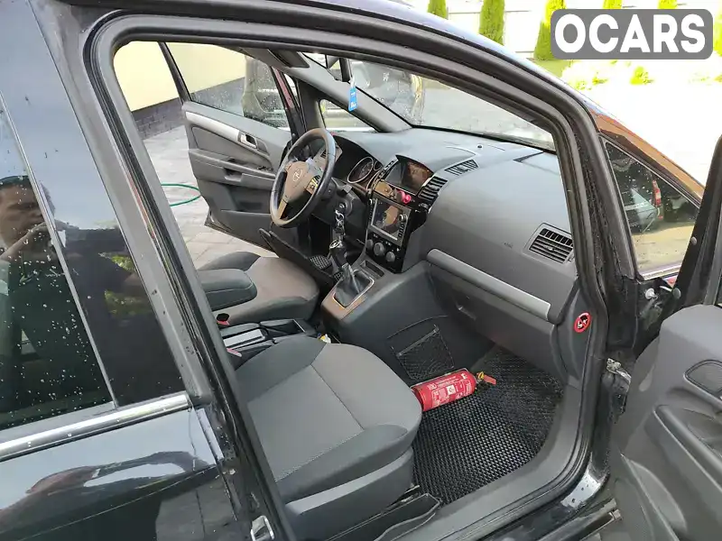 Мінівен Opel Zafira 2011 1.69 л. Ручна / Механіка обл. Волинська, Камінь-Каширський - Фото 1/11