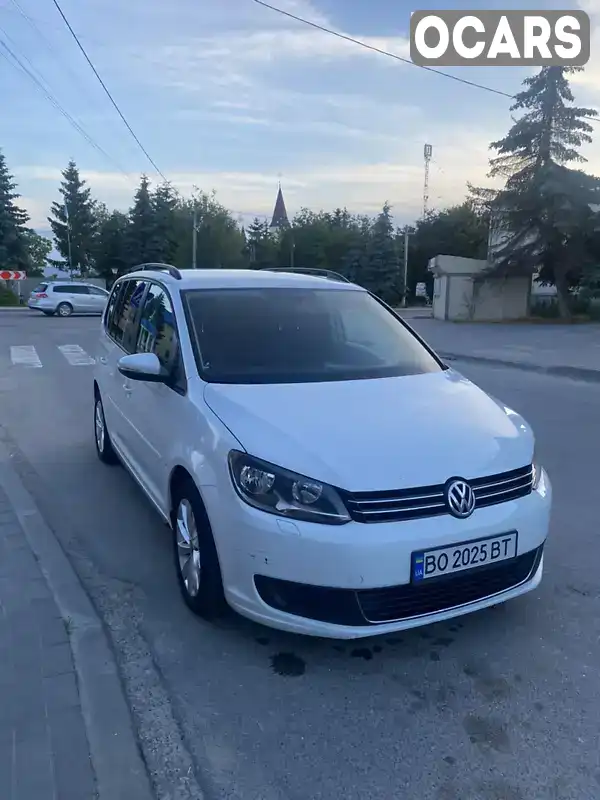 Мінівен Volkswagen Touran 2014 1.6 л. Ручна / Механіка обл. Тернопільська, Тернопіль - Фото 1/9