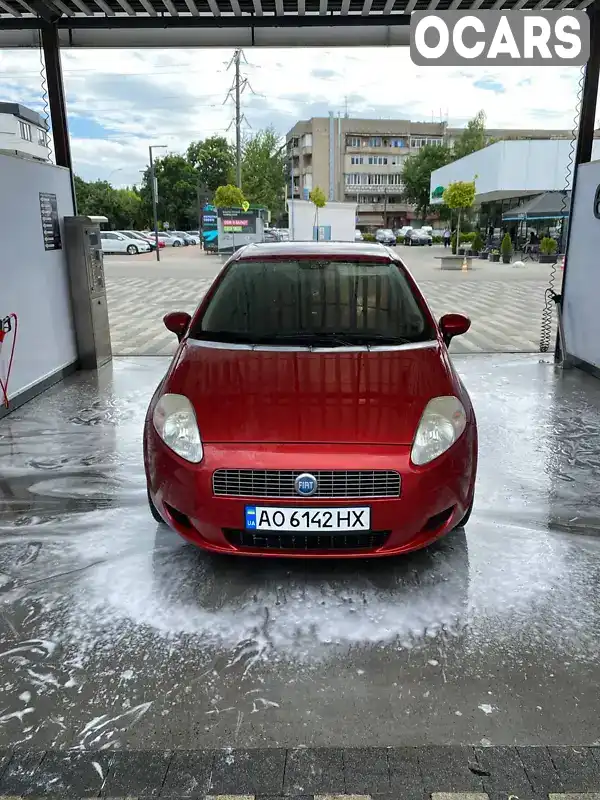 ZFA19900000044910 Fiat Punto 2006 Хэтчбек 1.4 л. Фото 2