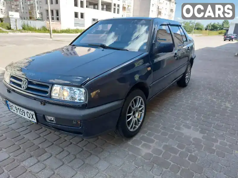 Седан Volkswagen Vento 1998 1.78 л. Ручна / Механіка обл. Львівська, Стрий - Фото 1/21