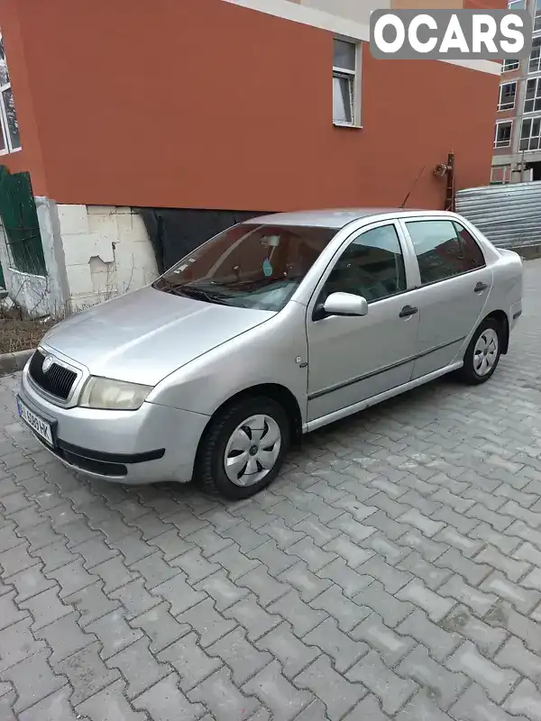 Седан Skoda Fabia 2002 1.4 л. Ручна / Механіка обл. Київська, location.city.sviatopetrivske - Фото 1/13