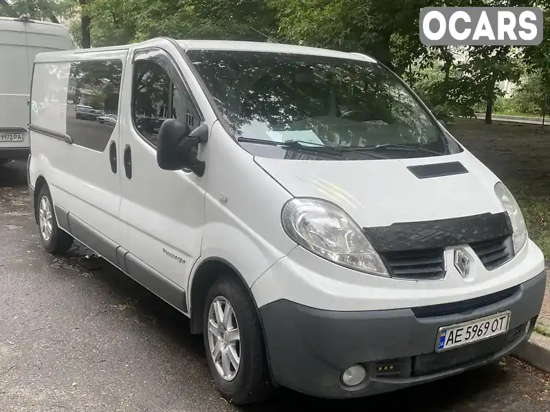 Мінівен Renault Trafic 2013 2 л. Ручна / Механіка обл. Дніпропетровська, Верхньодніпровськ - Фото 1/9