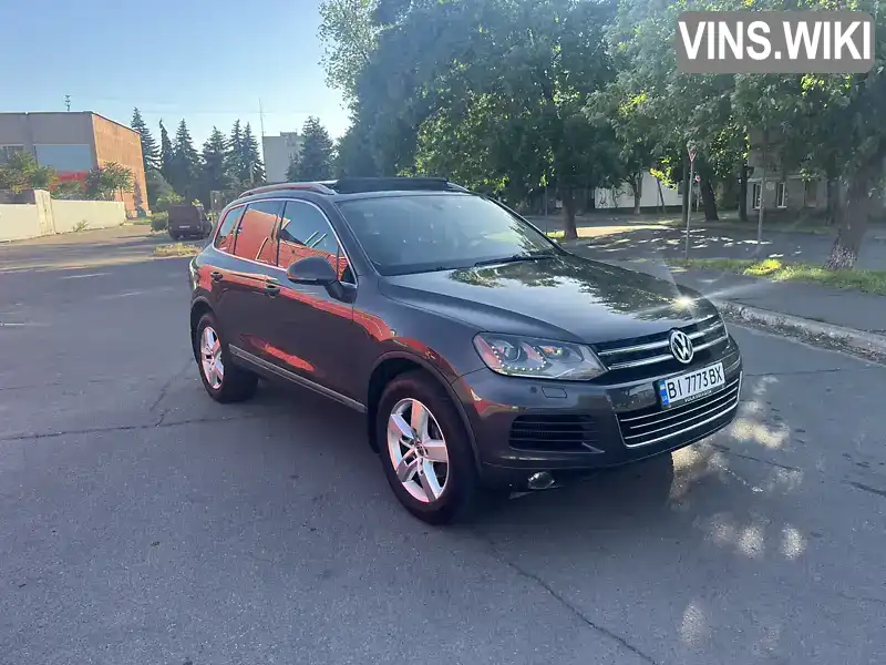 Позашляховик / Кросовер Volkswagen Touareg 2012 2.97 л. Автомат обл. Полтавська, Кременчук - Фото 1/21