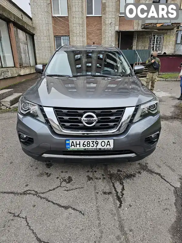 Позашляховик / Кросовер Nissan Pathfinder 2017 3.5 л. Варіатор обл. Черкаська, Черкаси - Фото 1/11