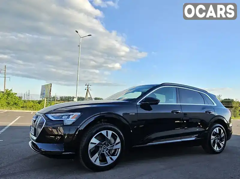 Позашляховик / Кросовер Audi e-tron 2022 null_content л. Варіатор обл. Рівненська, Рівне - Фото 1/21