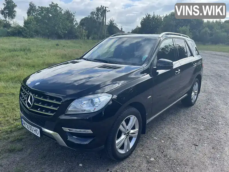 Позашляховик / Кросовер Mercedes-Benz M-Class 2013 2.14 л. Автомат обл. Житомирська, Бердичів - Фото 1/18