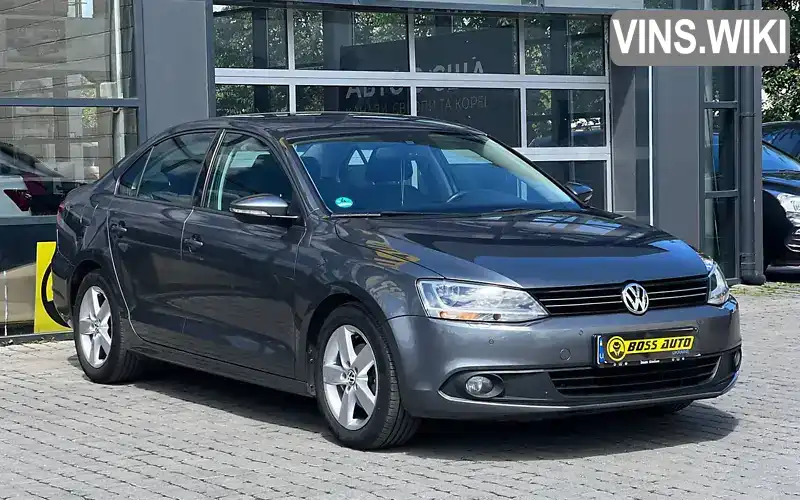 Седан Volkswagen Jetta 2011 1.2 л. Ручна / Механіка обл. Івано-Франківська, Івано-Франківськ - Фото 1/21