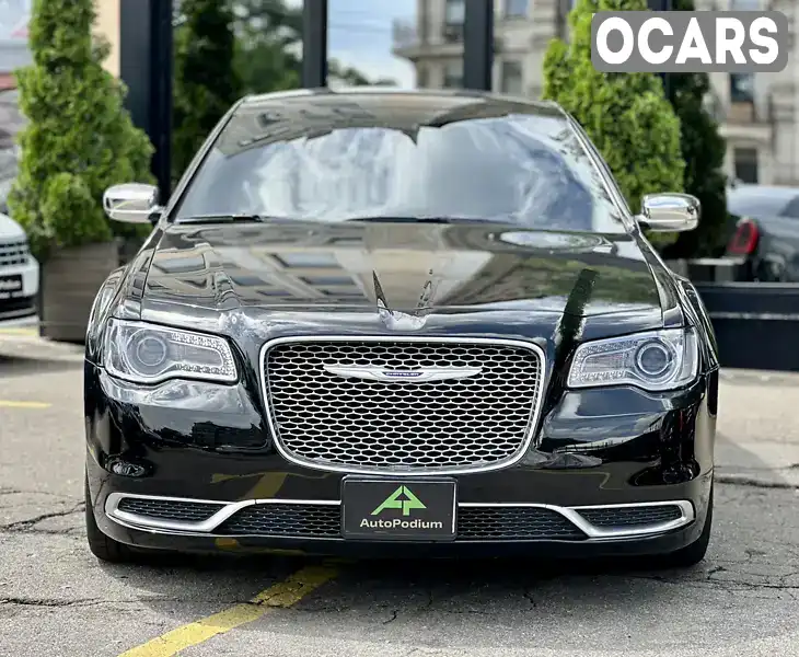 Седан Chrysler 300C 2018 3.6 л. Автомат обл. Київська, Київ - Фото 1/21