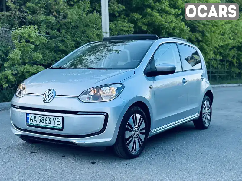 Хетчбек Volkswagen E Up 2013 null_content л. Автомат обл. Київська, Київ - Фото 1/21