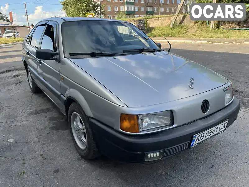 Седан Volkswagen Passat 1992 1.8 л. Ручная / Механика обл. Винницкая, Гайсин - Фото 1/21