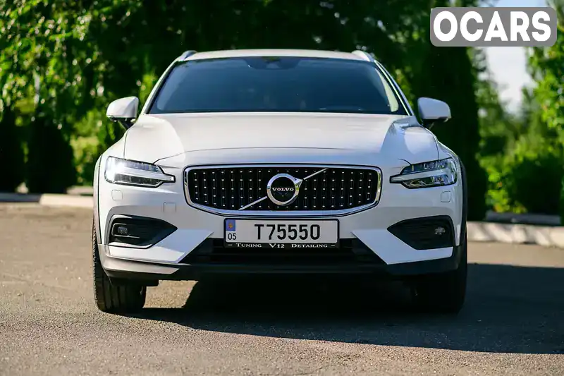 Універсал Volvo V60 Cross Country 2020 1.97 л. Автомат обл. Донецька, Мирноград (Димитров) - Фото 1/21