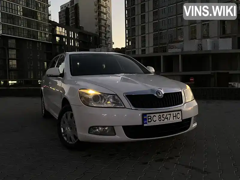 Універсал Skoda Octavia 2012 1.6 л. Ручна / Механіка обл. Львівська, Червоноград - Фото 1/15