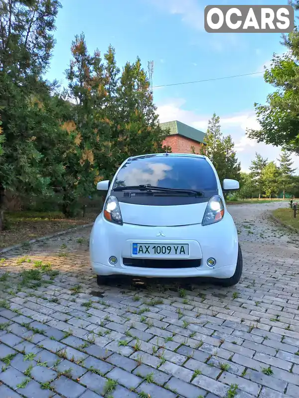 Хетчбек Mitsubishi i-MiEV 2011 null_content л. Автомат обл. Харківська, Харків - Фото 1/8