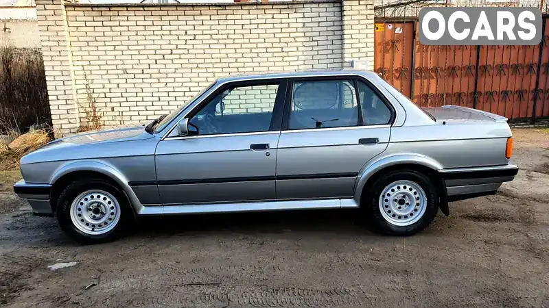 Седан BMW 3 Series 1987 2.49 л. Ручная / Механика обл. Житомирская, Житомир - Фото 1/21