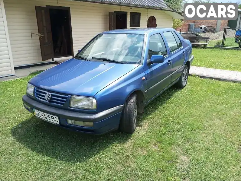 Седан Volkswagen Vento 1997 null_content л. Ручна / Механіка обл. Чернівецька, Чернівці - Фото 1/9