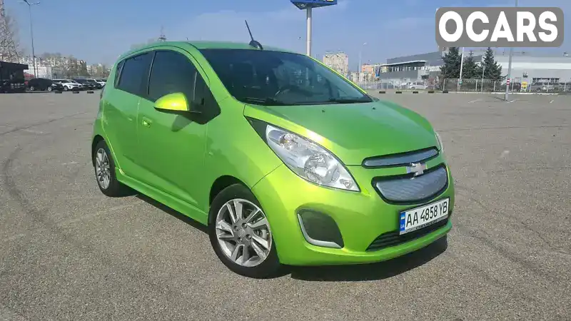 KL8CL6S06FC775374 Chevrolet Spark 2015 Хетчбек  Фото 1