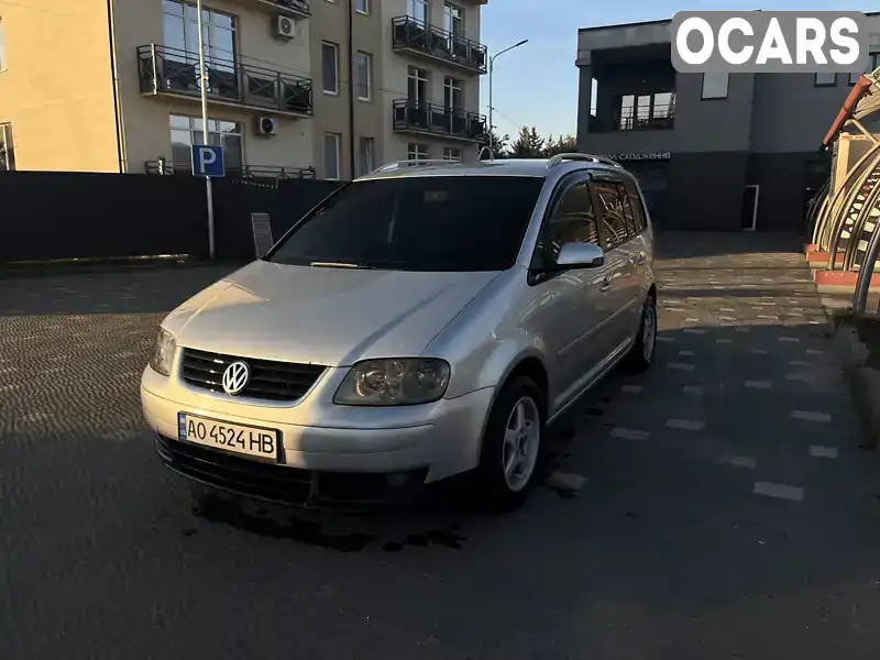 Мінівен Volkswagen Touran 2003 1.6 л. Ручна / Механіка обл. Закарпатська, Ужгород - Фото 1/18