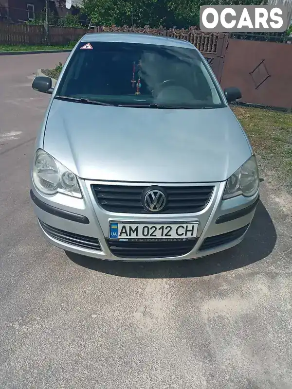 Хетчбек Volkswagen Polo 2007 1.4 л. Автомат обл. Житомирська, Овруч - Фото 1/5