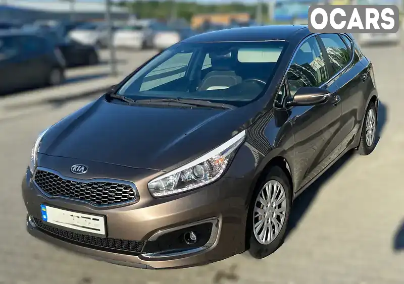 Хетчбек Kia Ceed 2018 1.59 л. Ручна / Механіка обл. Львівська, Львів - Фото 1/12