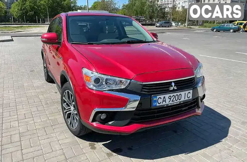 Внедорожник / Кроссовер Mitsubishi Outlander Sport 2017 2.36 л. Вариатор обл. Львовская, Львов - Фото 1/8