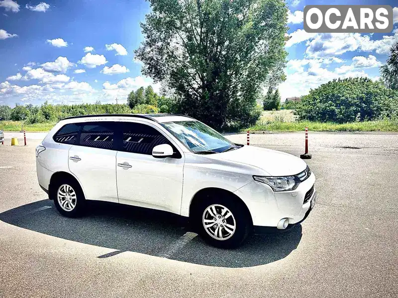 Позашляховик / Кросовер Mitsubishi Outlander 2013 2.36 л. Варіатор обл. Київська, location.city.kopyliv - Фото 1/20