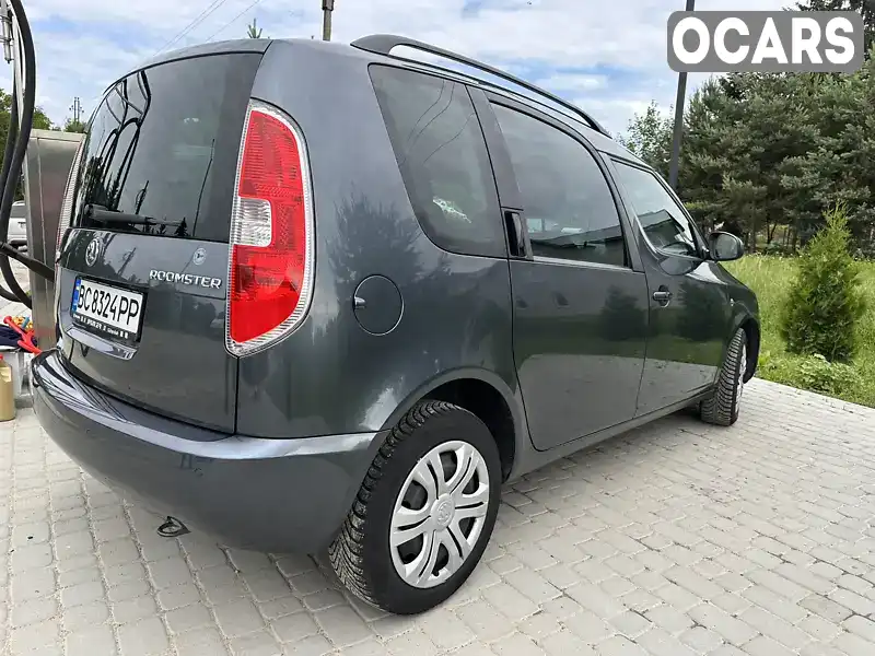 TMBNJ65JXF5031873 Skoda Roomster 2015 Мікровен 1.6 л. Фото 4