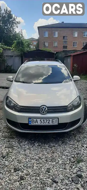 Універсал Volkswagen Golf 2010 1.39 л. Ручна / Механіка обл. Кіровоградська, Знам'янка - Фото 1/11