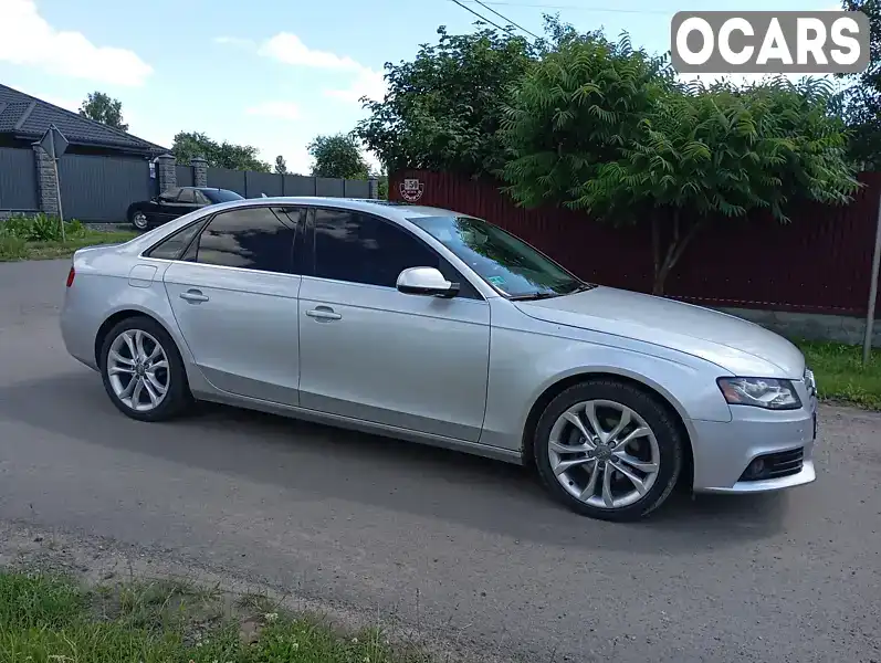 Седан Audi A4 2010 1.98 л. Ручна / Механіка обл. Волинська, Нововолинськ - Фото 1/21