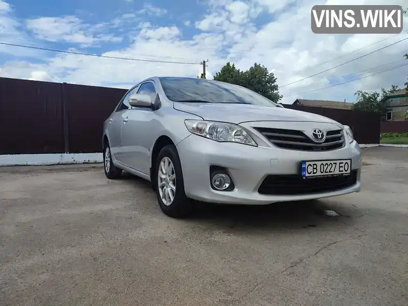 Седан Toyota Corolla 2012 1.3 л. Ручна / Механіка обл. Чернігівська, Чернігів - Фото 1/13