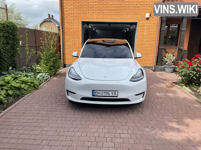 Позашляховик / Кросовер Tesla Model Y 2021 null_content л. обл. Одеська, Одеса - Фото 1/5