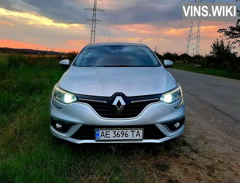 VF1RFB00356430559 Renault Megane 2016 Хэтчбек 1.46 л. Фото 9