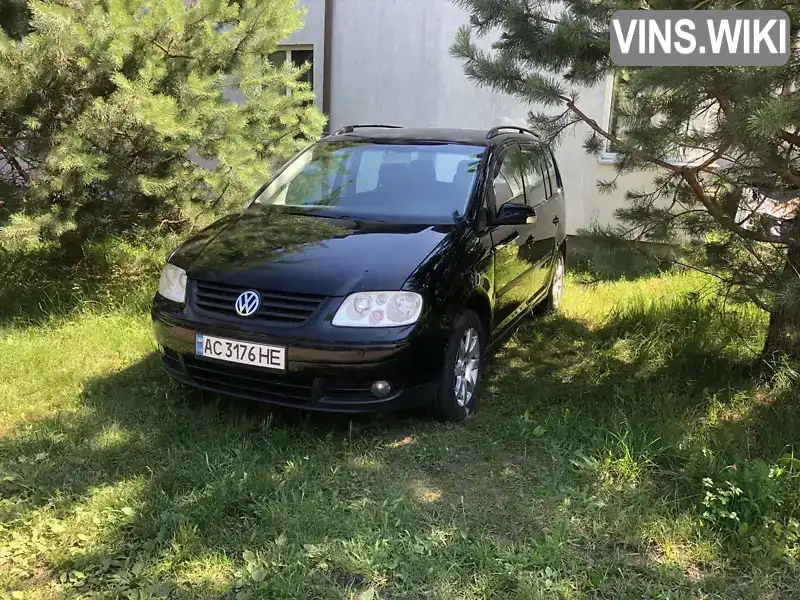 Мінівен Volkswagen Touran 2004 1.9 л. Ручна / Механіка обл. Київська, Київ - Фото 1/20