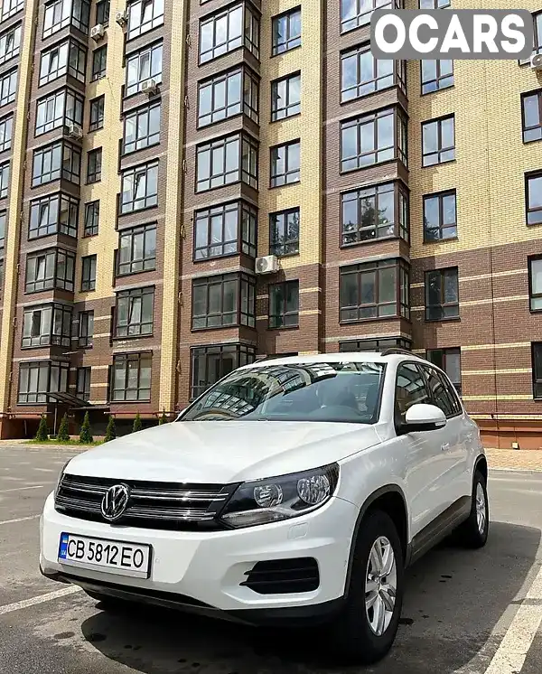 Внедорожник / Кроссовер Volkswagen Tiguan 2016 2 л. Автомат обл. Черниговская, Чернигов - Фото 1/21