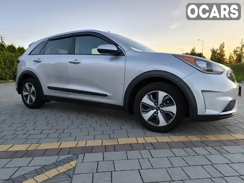 KNDCB3LC9H5050201 Kia Niro 2017 Внедорожник / Кроссовер 1.58 л. Фото 3