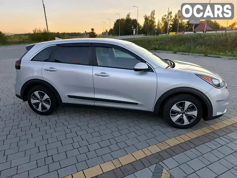 KNDCB3LC9H5050201 Kia Niro 2017 Внедорожник / Кроссовер 1.58 л. Фото 4