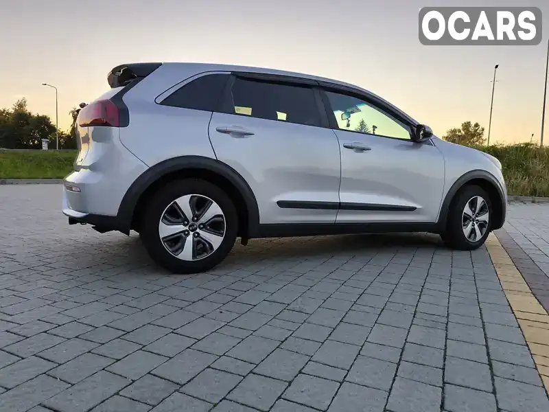 KNDCB3LC9H5050201 Kia Niro 2017 Внедорожник / Кроссовер 1.58 л. Фото 5