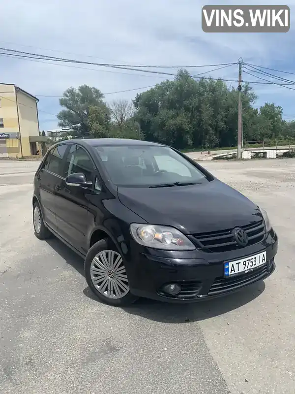 Хэтчбек Volkswagen Golf Plus 2006 1.6 л. Ручная / Механика обл. Ивано-Франковская, Ивано-Франковск - Фото 1/18