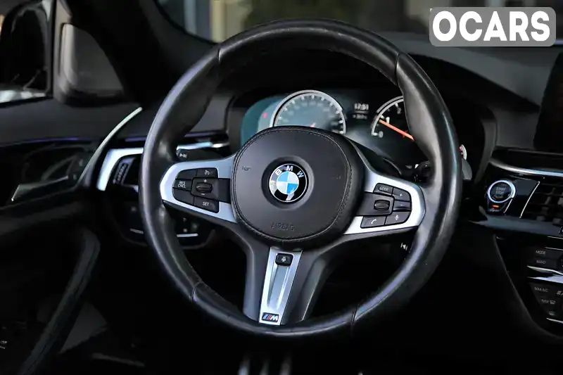 WBAJA7C51JWA74754 BMW 5 Series 2018 Седан 3 л. Фото 9