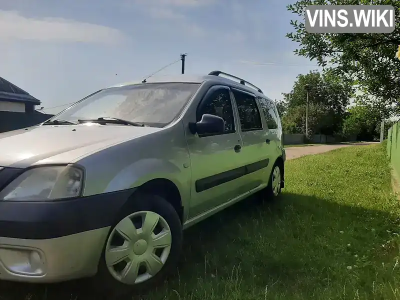 Седан Dacia Logan 2008 1.6 л. Ручна / Механіка обл. Черкаська, Звенигородка - Фото 1/11