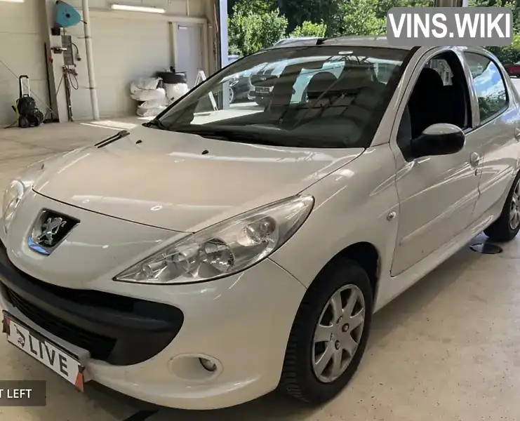 Хетчбек Peugeot 206 2009 1.4 л. Ручна / Механіка обл. Тернопільська, Тернопіль - Фото 1/7