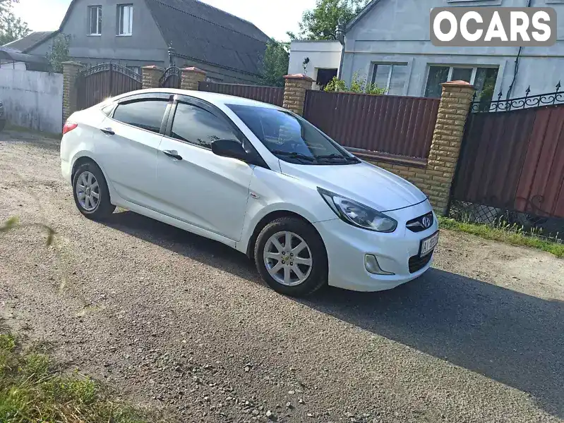 Седан Hyundai Accent 2011 1.4 л. Ручна / Механіка обл. Київська, Біла Церква - Фото 1/15