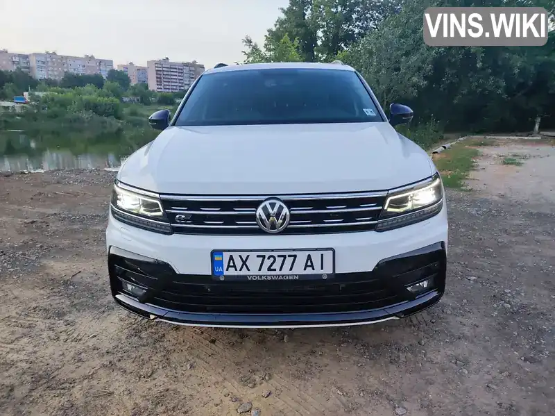 Внедорожник / Кроссовер Volkswagen Tiguan 2020 1.98 л. Робот обл. Харьковская, Харьков - Фото 1/15