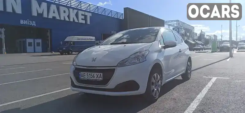 Хетчбек Peugeot 208 2016 1.2 л. Ручна / Механіка обл. Полтавська, Полтава - Фото 1/21